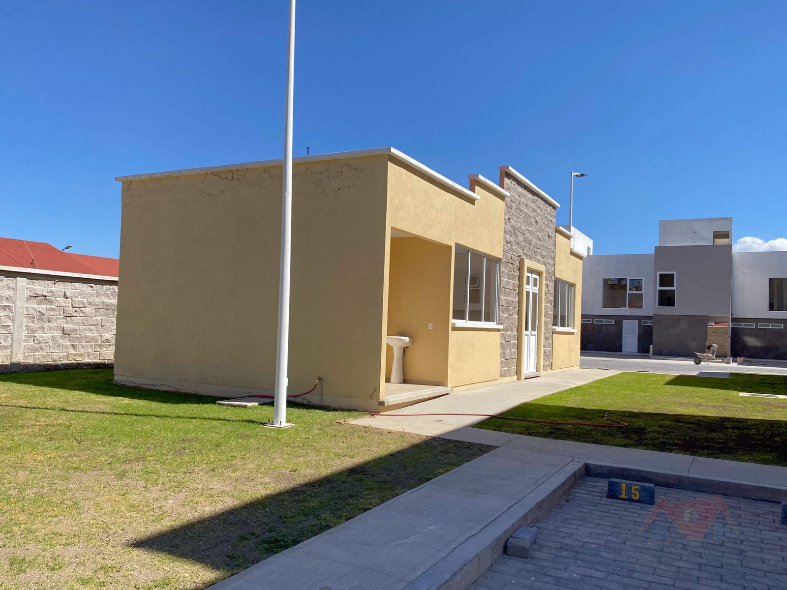 19 CASA EN VENTA CYGNUS METEPEC