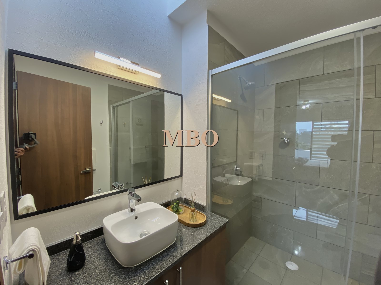 19 residencial la escondida